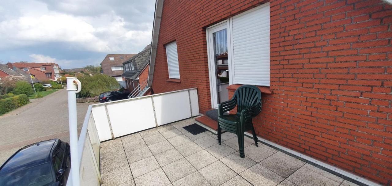 Ferienhaus Am Wellenpark Norddeich Esterno foto
